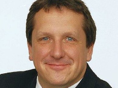 Zwischen Friedenetik und Verteidigungsrealit&auml;t