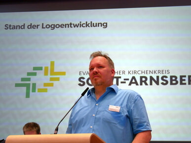 Logo st&auml;rkt Identit&auml;t