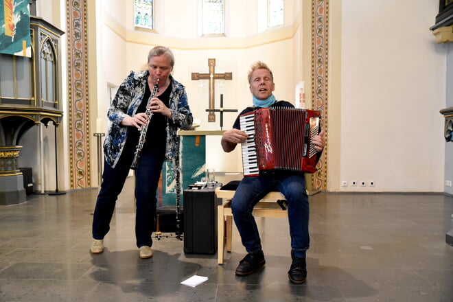 Jiddische Lieder im traditionellen Stil