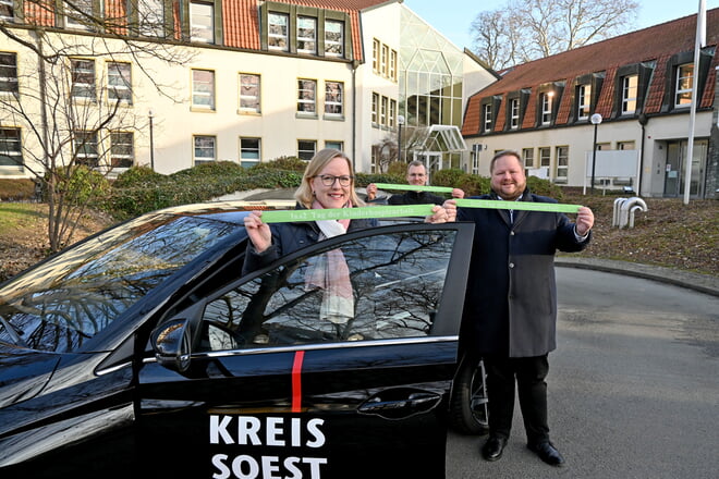 Gr&uuml;ne B&auml;nder zeigen Verbundenheit