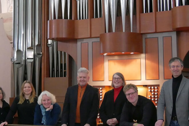 Orgelspieler gesucht