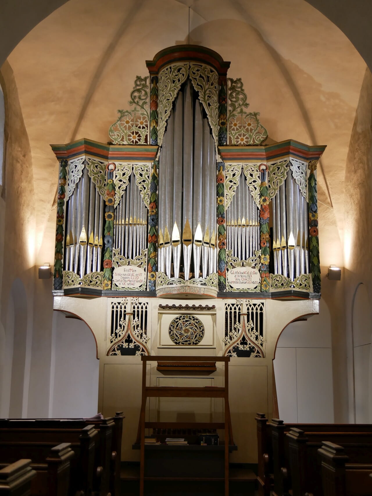 600 Jahre alt sind einige Bauteile der Ostönner Orgel. Dadurch ist sie vermutlich die älteste bespielbare Orgel der Welt.