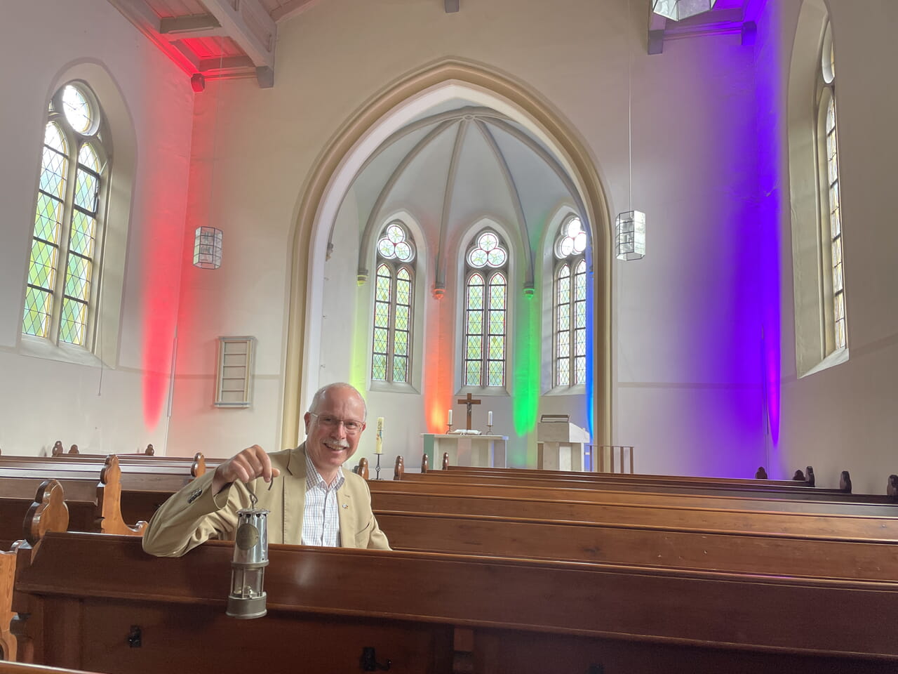 In Ramsbeck gibt es bereits eine Lichterkirche, die Pfarrer Dietmar Schorstein während seiner Zeit im Sauerland möglich gemacht hat. Foto: Hans-Albert Limbrock